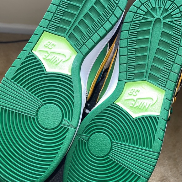 Ben&Jerry SB Dunks - Picture 6 of 7